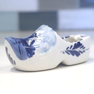 Vintage Delft Dutch Shoe Porcelain Ashtray-Hand Painted- Blue and White